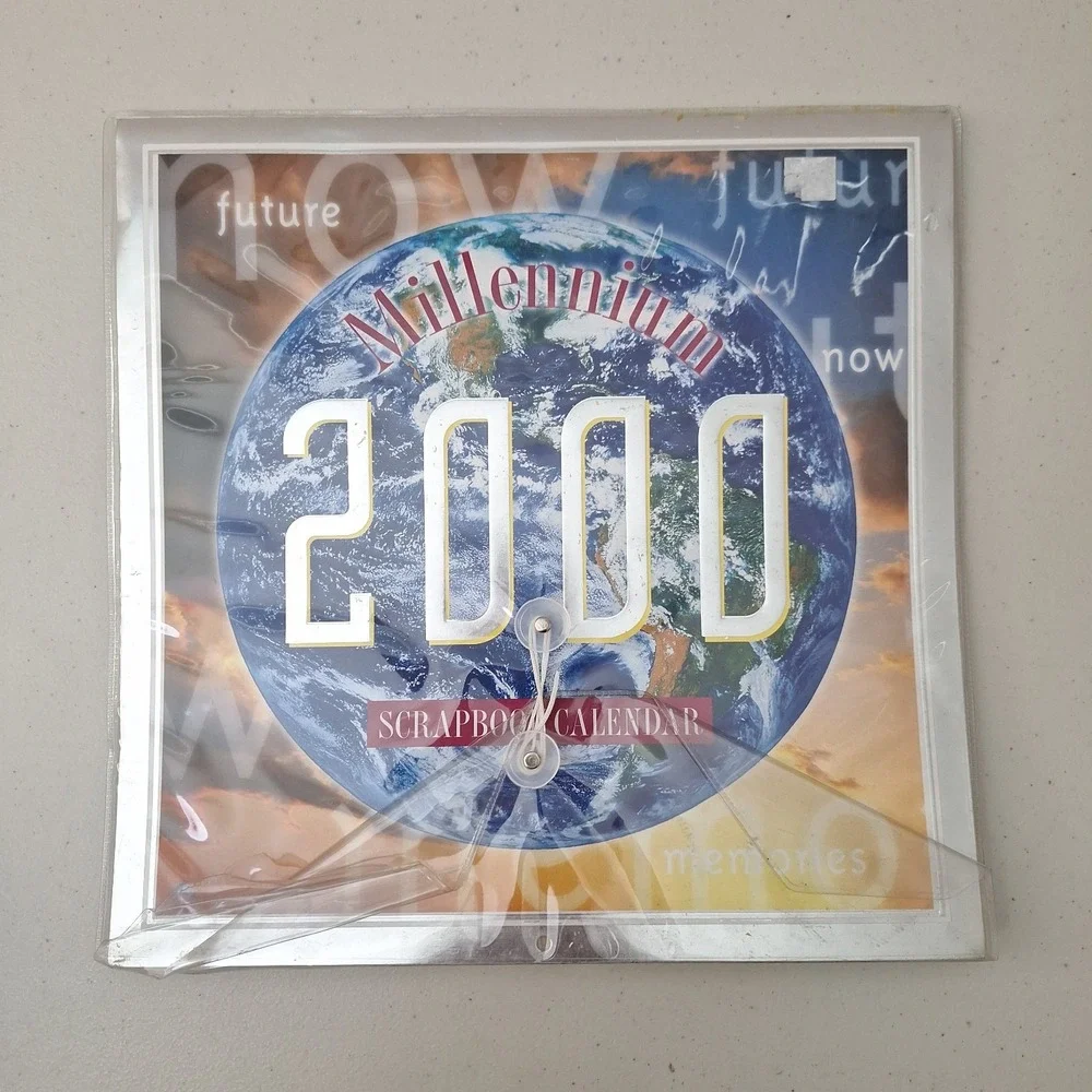Vintage Y2K Millenium Year 2000 12 Month Scrapbook Wall Calendar 12
